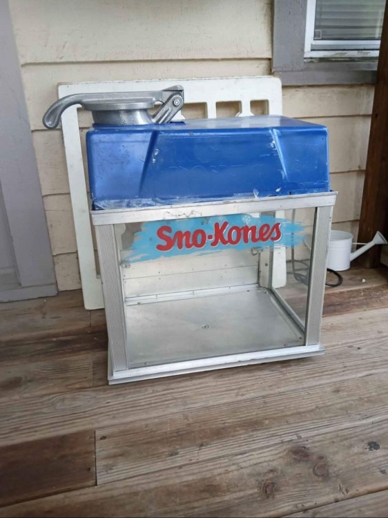 Snow Kone Machine